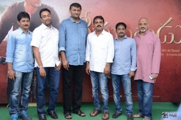 Srimanthudu Movie Press Meet